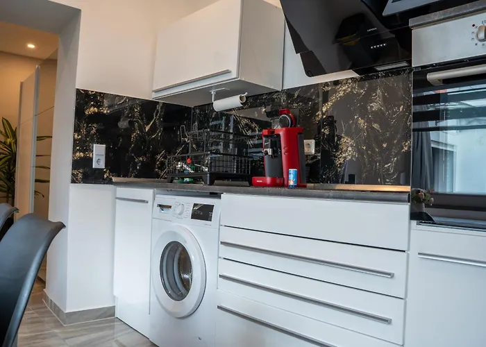 By Ingrida Apartamento *